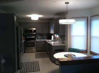 4923 Bob White Ct, Bettendorf, IA 52722