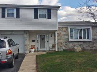 1591 Brookwood Dr, Bensalem, PA 19020