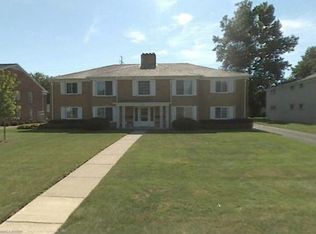 4011 Hillandale Rd APT 2, Ottawa Hills, OH 43606