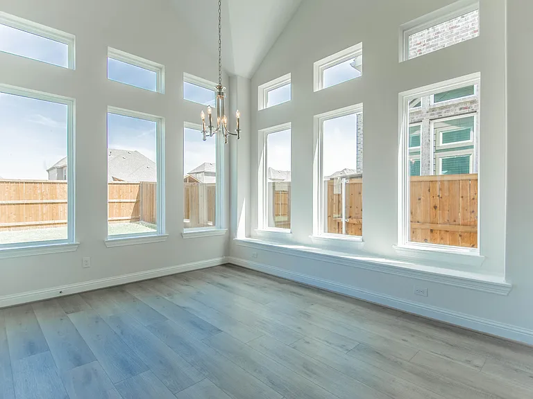 1010 Hunters Creek Dr — Photo 12