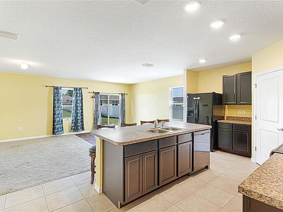 4th image of 3837 SE 99th Ln