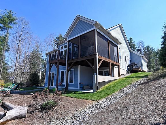 2nd image of 1220 Winding Creek Way