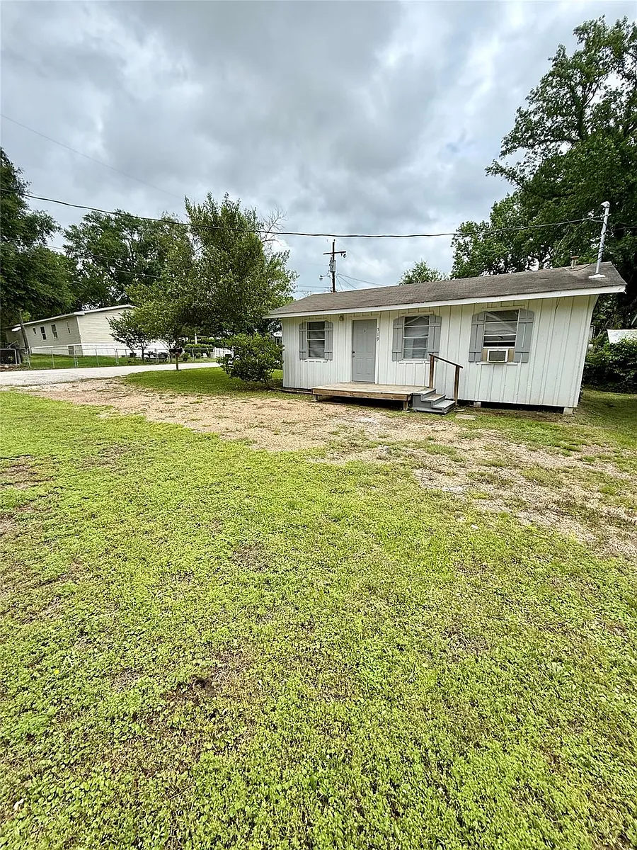 Building Photo - 519 McGuire Ln