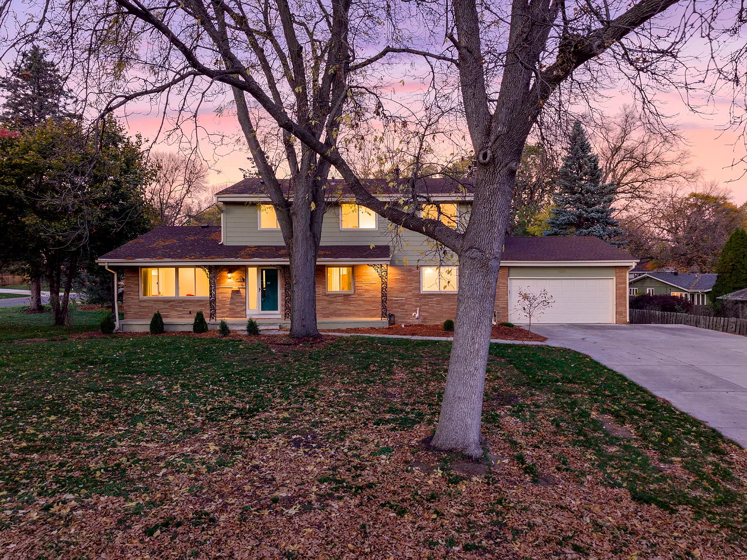 6 bed, 3749 sqft, $5,500 — Photo 3