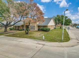 405 Santa Fe Trl, Waxahachie, TX 75165