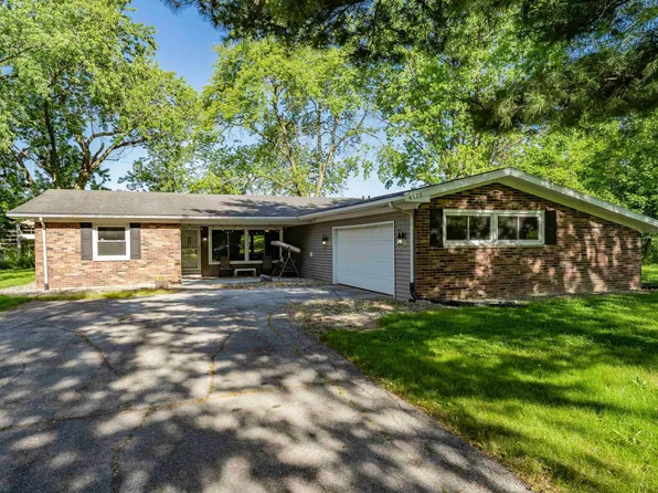 6125 Oregon Dr, Fort Wayne, IN 46825