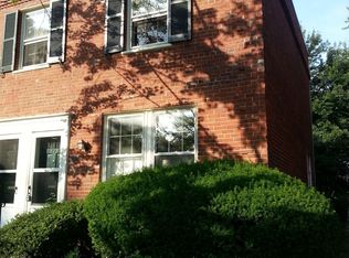 1501 S Edgewood St APT 563, Arlington, VA 22204