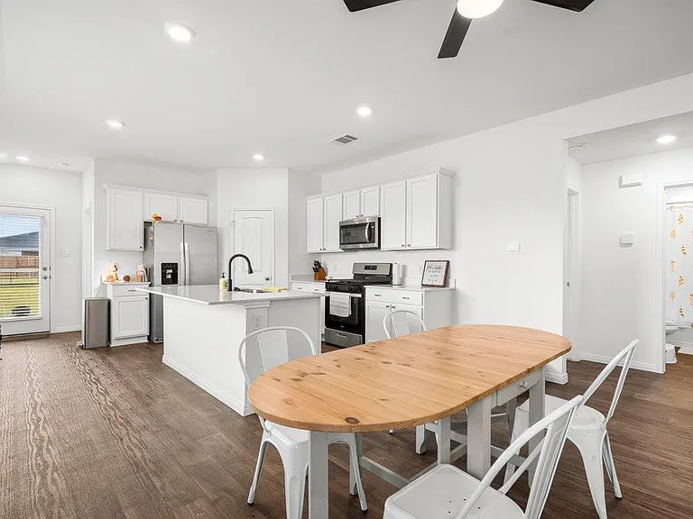 151 Galanthus Ct — Photo 9