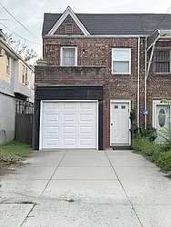 1046 East 32nd Street