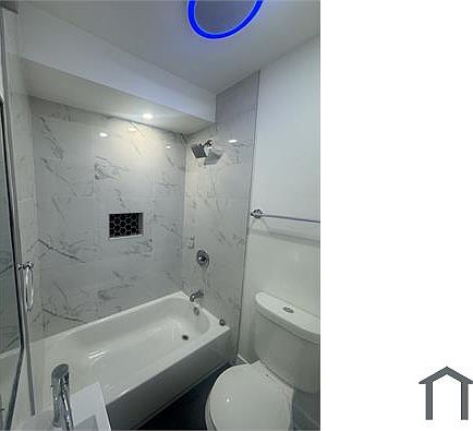 5th image of 1032 N Pallas St #B
