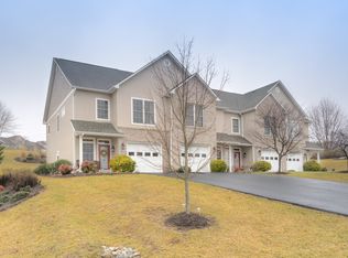 2607 Blossom Trl E #E, Blacksburg, VA 24060