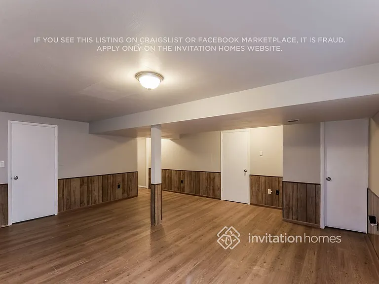 2125 S Elkhart St — Photo 10