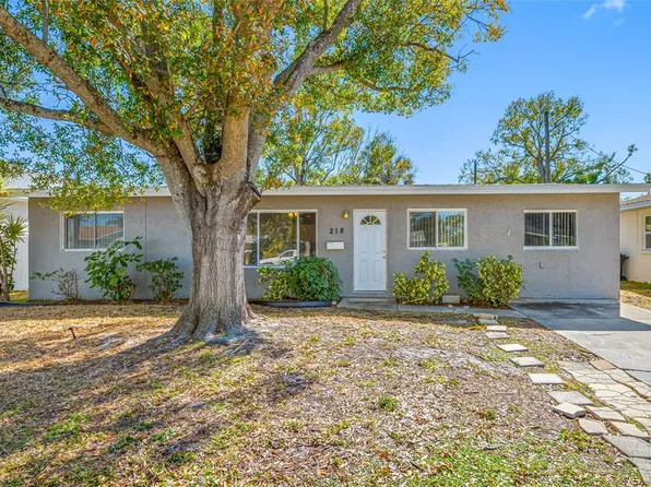 218 80th Ave N, Saint Petersburg, FL 33702