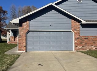221 S Maize Rd UNIT 2, Wichita, KS 67209