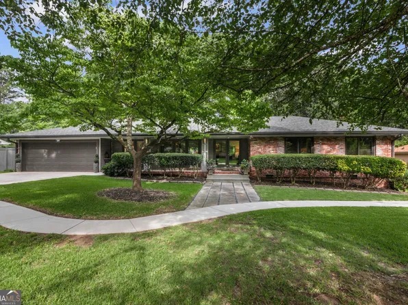 3274 Hidden Acres Dr, Atlanta, GA 30340