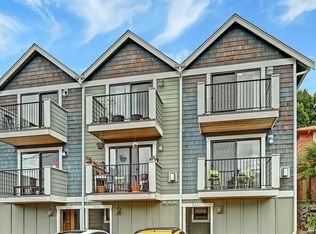 9243 35th Ave SW, Seattle, WA 98126