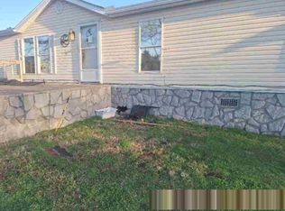 7271 E Hubbard Rd, Ponca City, OK 74604