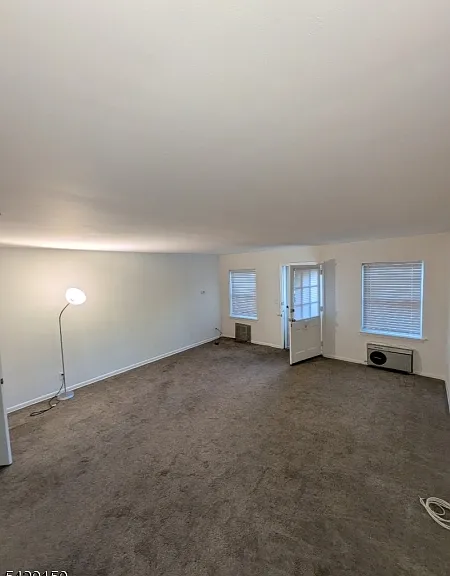 172 Belleville Ave #103 — Photo 1