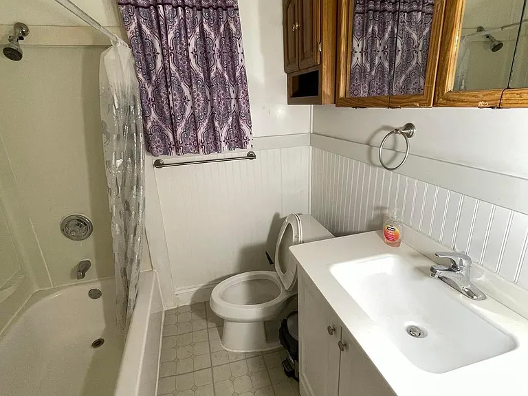 39 Lisbon Ave #1 — Photo 7