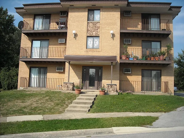 7718 Wildwood Ct — Photo 11