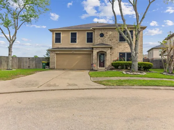 3217 Wild Turkey Lane, Pearland, TX 77581