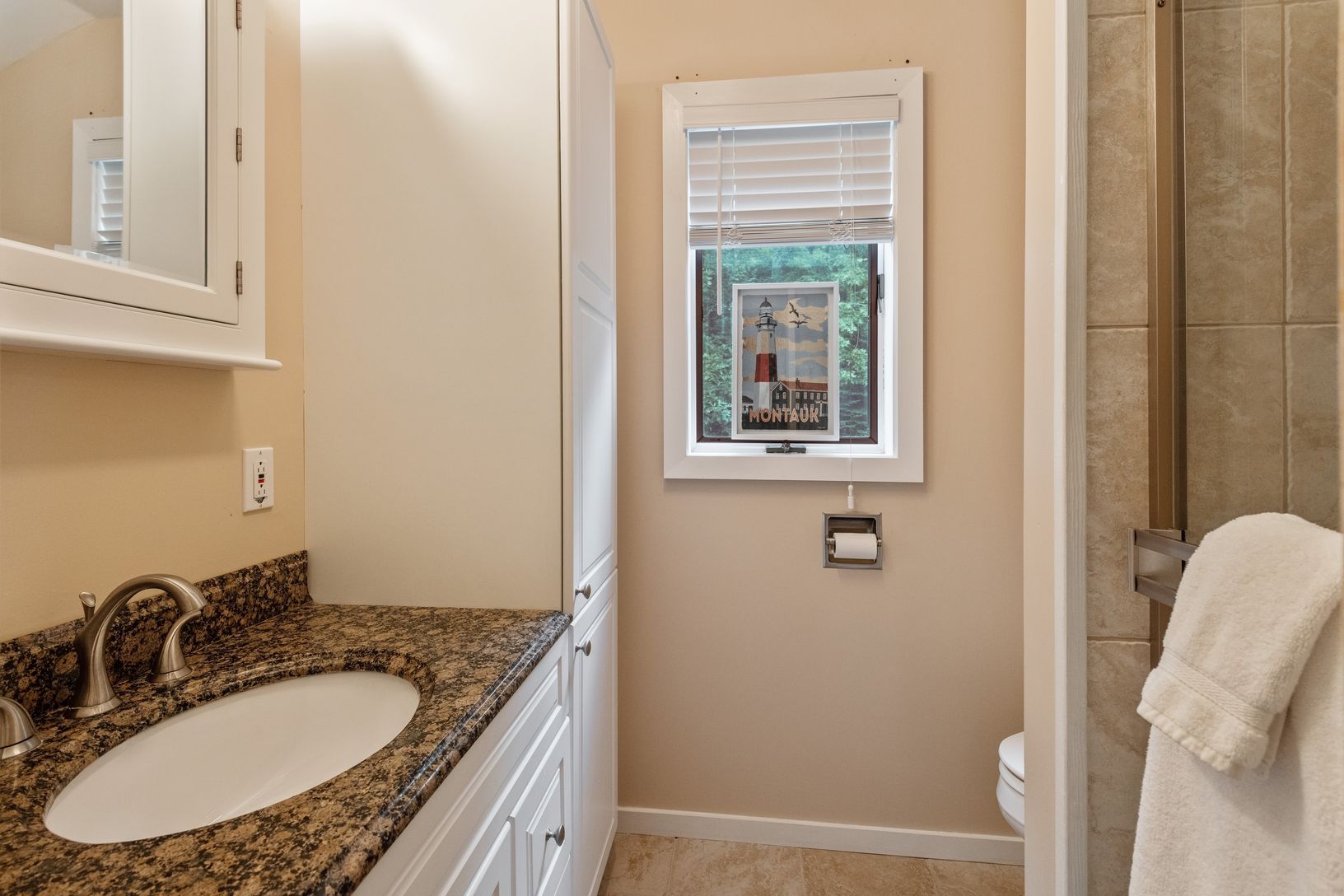  En-Suite bath
