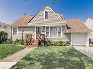 16816 Gerard Ave, Maple Heights, OH 44137