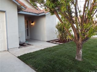 360 Daystar Dr, Perris, CA 92571