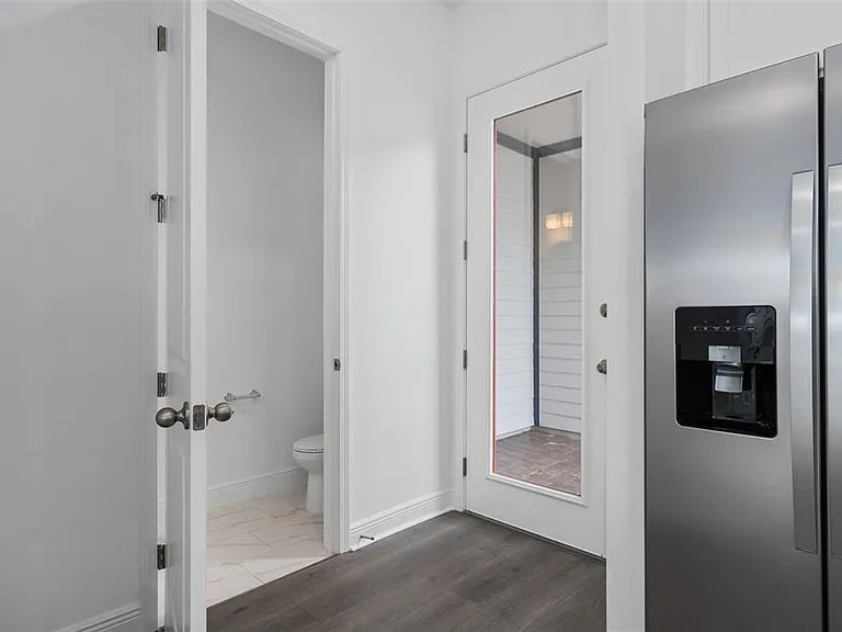 6573 Quest St — Photo 6