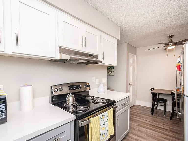 Aspire Arden Apartments — Photo 35
