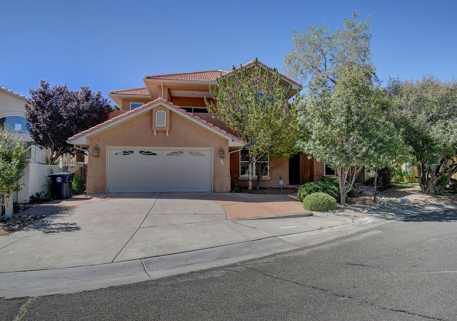 新品　NEIGHBORHOOD×Disney 　NARROW STRAIGHT 新品 NEIGHBORHOOD×Disney NARROW STRAIGHT 新品 NEIGHBORHOOD×Disney