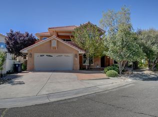 8415 Disney Pl NE, Albuquerque, NM 87122