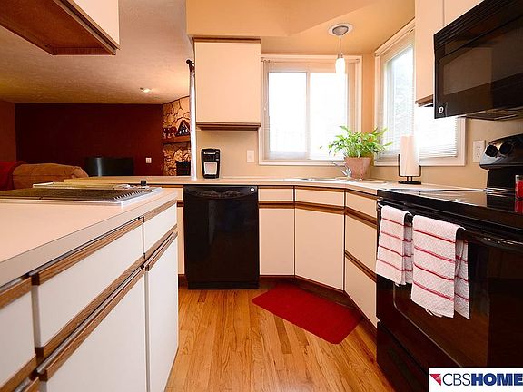 5th image of 2104 S 62nd St