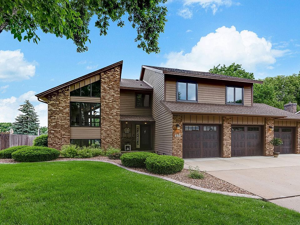 1st image of 550 Bohlken Dr