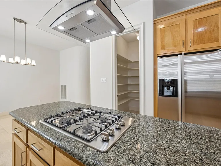 6906 Sewanee St — Photo 5