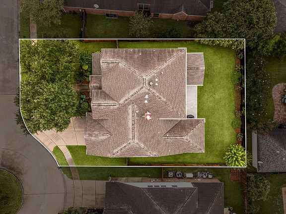 3rd image of 10910 Bellaforte Ct