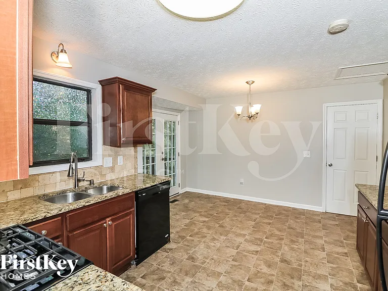 4701 Norman Dr NW — Photo 6