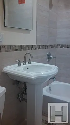 Rented by Harlem Lofts | media 46