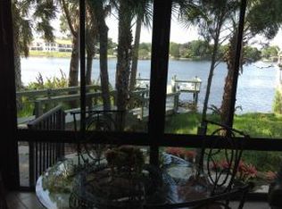 5262 S Riverview Cir, Homosassa, FL 34448