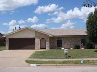 2410 Rockhill Rd, Wichita Falls, TX 76306
