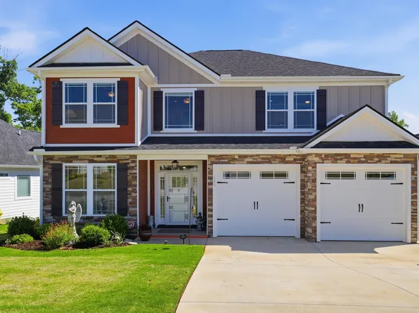 140 Double Crest Dr, Taylors, SC 29687