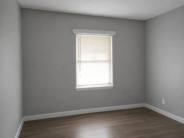308 Gheens Ave — Photo 3
