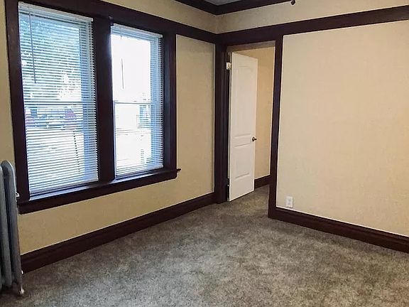 4th image of 4455 W Dickens Ave #1