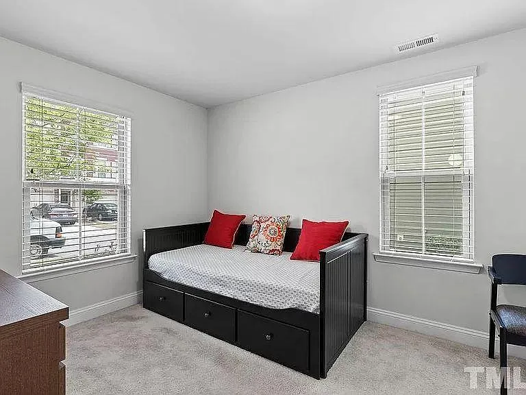 1030 Brownsmith Dr - 1030 Brownsmith Dr — Photo 4