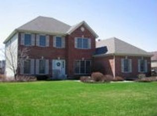 3691 Bunker Hill Dr, Algonquin, IL 60102
