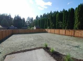 11516 Farwest Dr SW, Lakewood, WA 98498