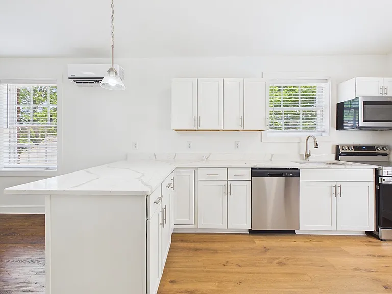 1703 Oakdale Ave #B — Photo 28
