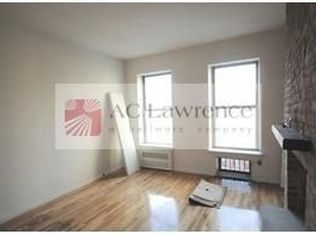 1690 York Ave, New York, NY 10128