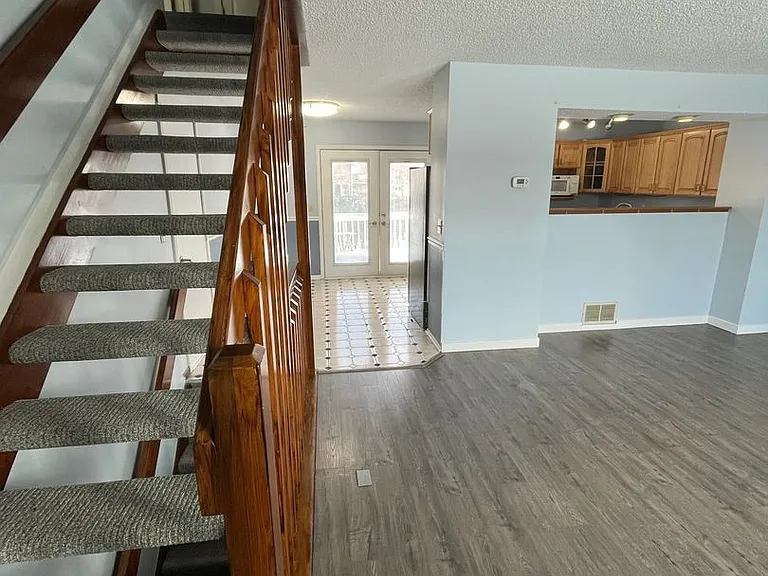 2934 Badger Dr — Photo 5