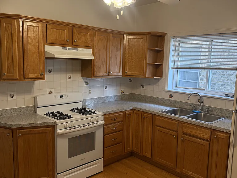 5848 N Moody Ave #1 — Photo 3